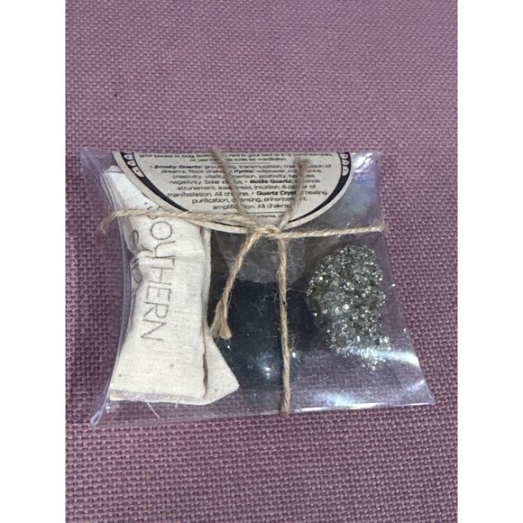 J. Southern Studio Manifestation & Divination Crystal Ritual Kit New - Picture 3 of 5